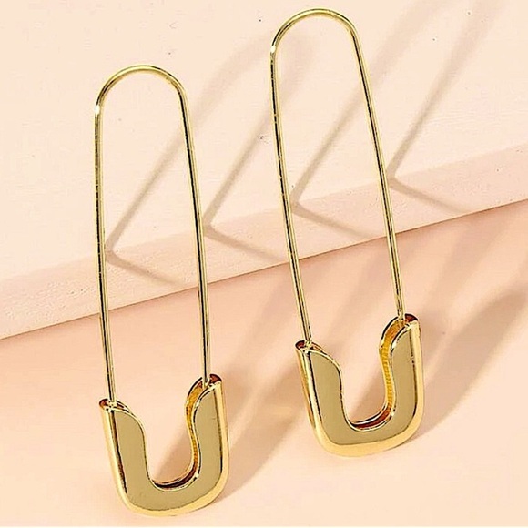 Safety Pin Gold Plated Earrings - Picture 1 of 3